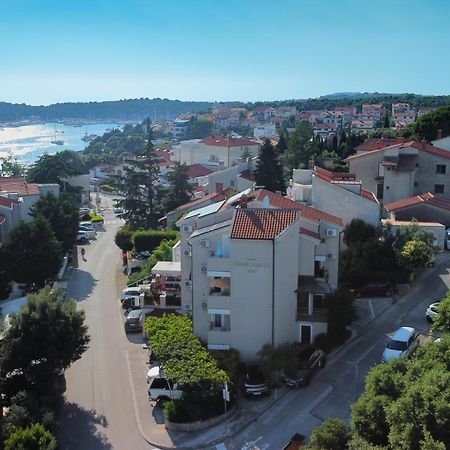Apartments Antic 1 Pjescana Uvala Εξωτερικό φωτογραφία