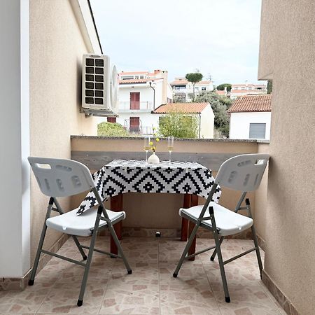 Apartments Antic 1 Pjescana Uvala Εξωτερικό φωτογραφία