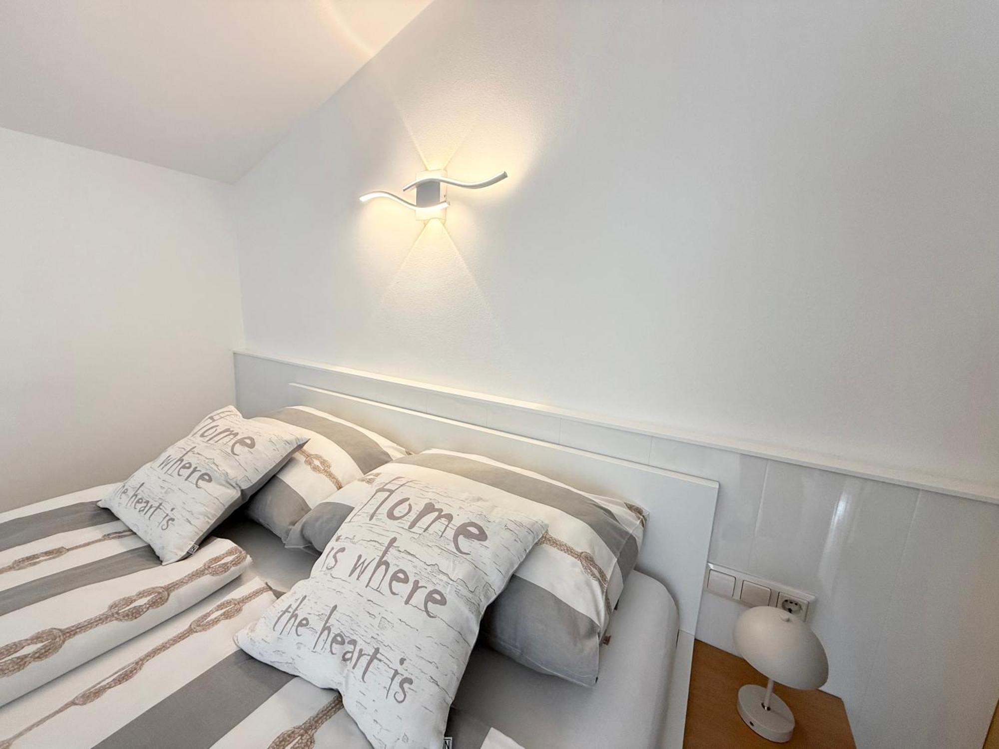 Apartments Antic 1 Pjescana Uvala Εξωτερικό φωτογραφία
