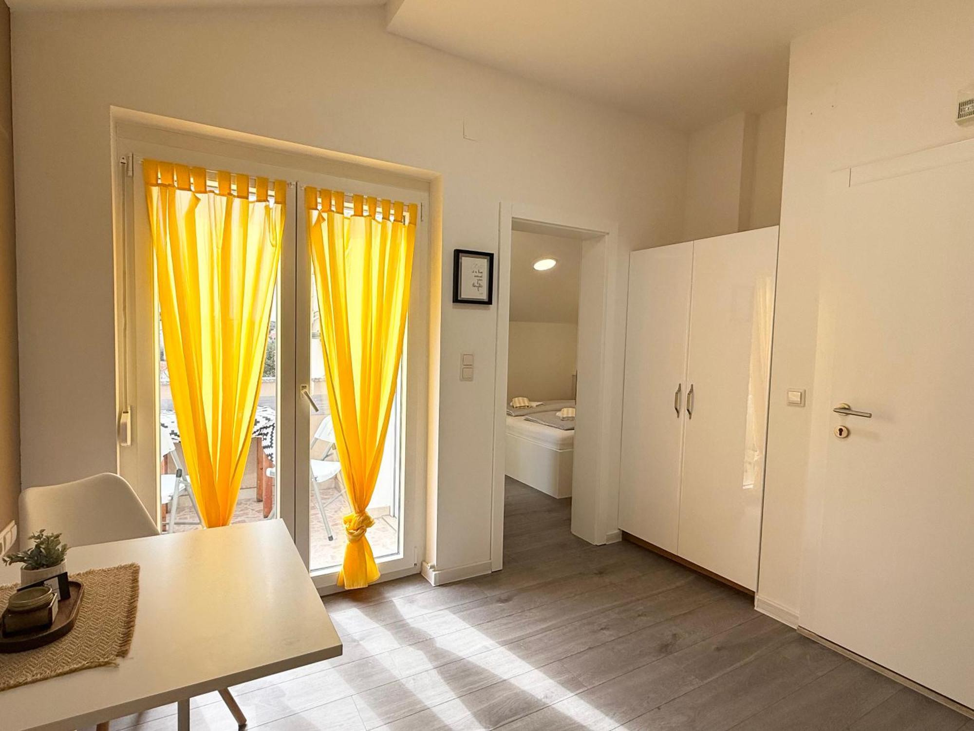 Apartments Antic 1 Pjescana Uvala Εξωτερικό φωτογραφία